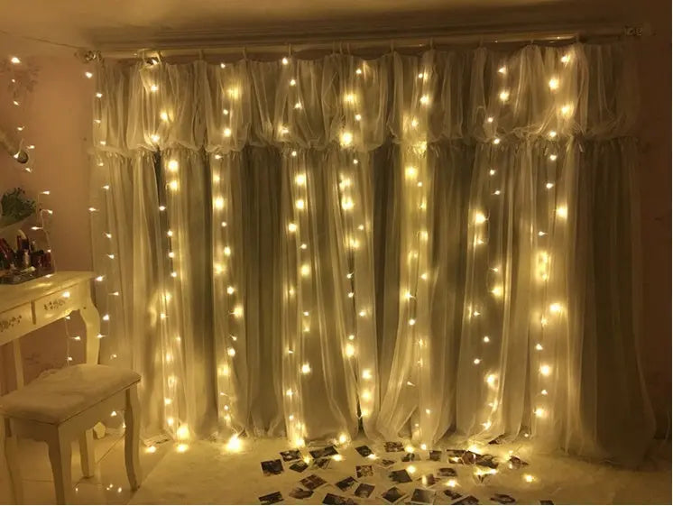 Christmas LED Curtain Lights - Mytrendss