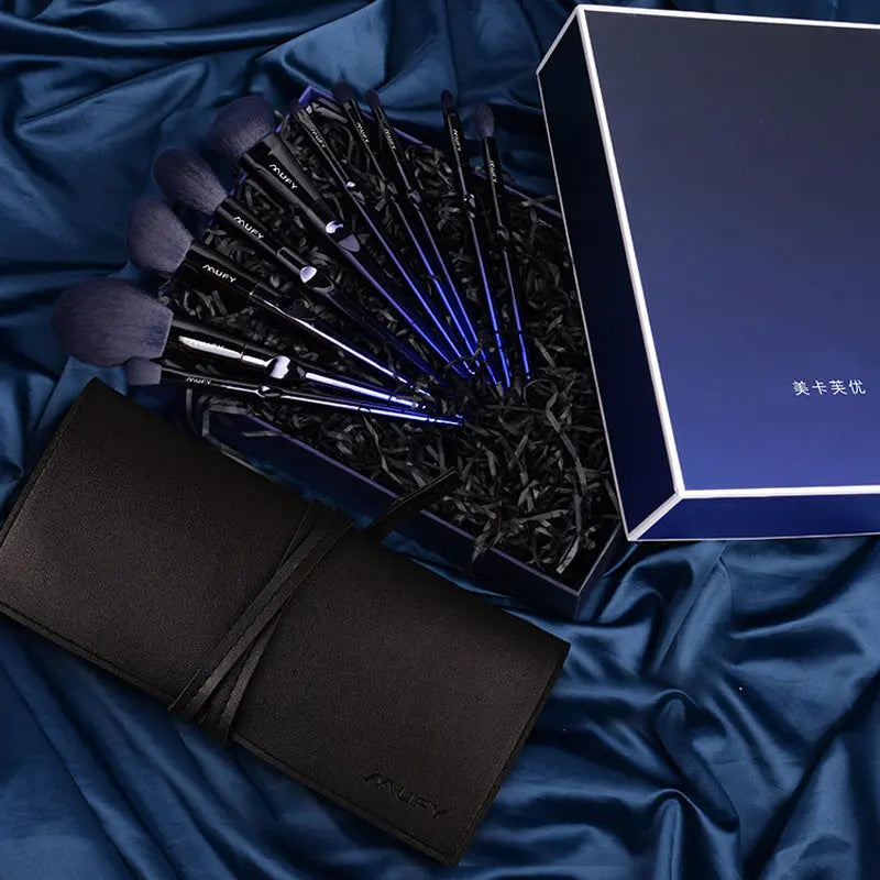 Blue 10 Makeup Brushes Set - Mytrendss